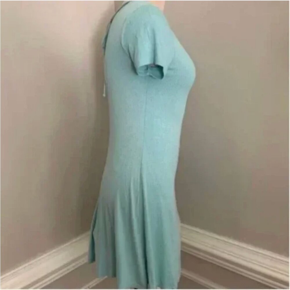 Forever 21 Fit and Flare Seafoam Green Dress Size Small - Picture 3 of 7